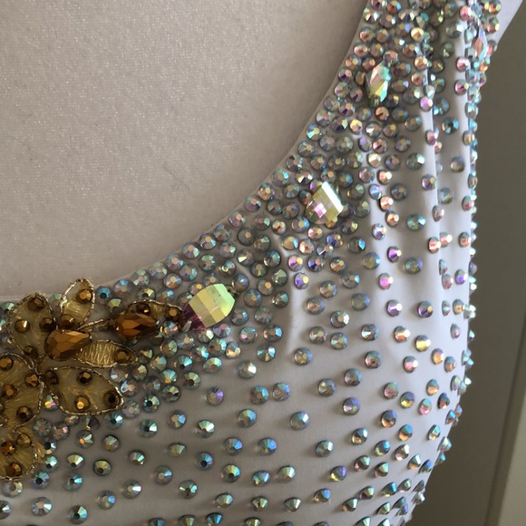 International Latin competition dress custom hand made (never danced in) - Picture 4 of 12